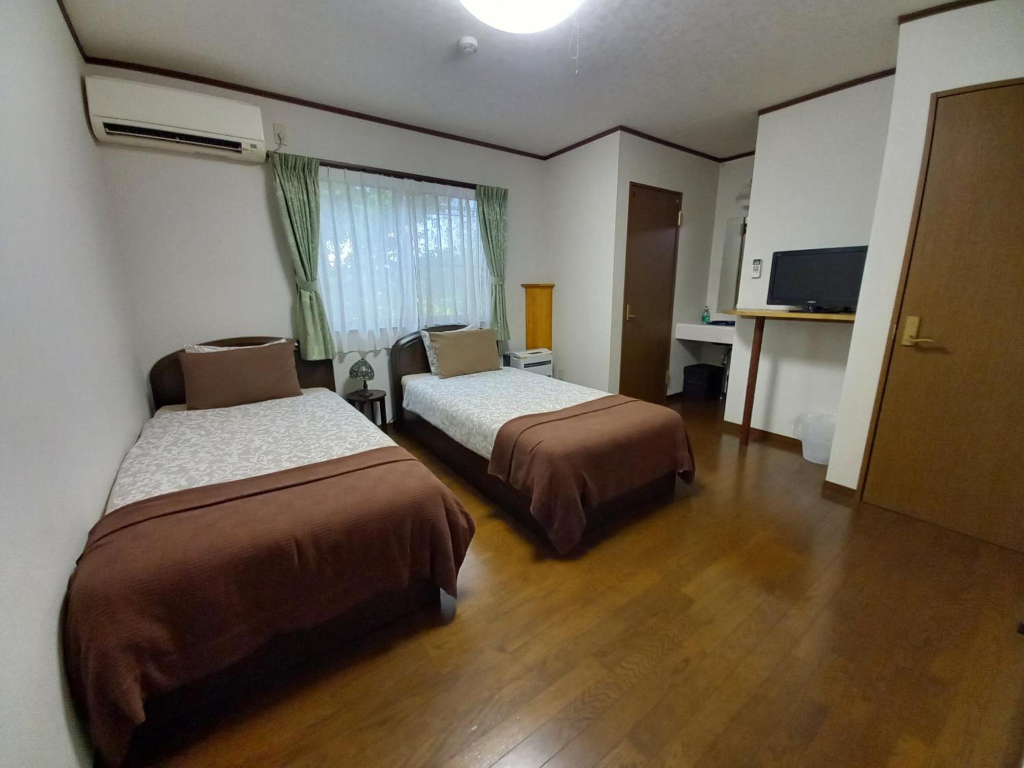 Hakuba Powder Lodge Taketombo Exterior foto